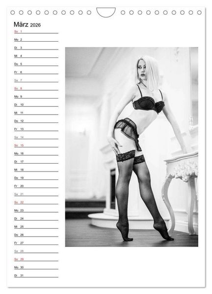 Produktbild: Mode in schwarz und wei&szlig; (Wandkalender 2026 DIN A4 hoch), CALVENDO Monatskalender