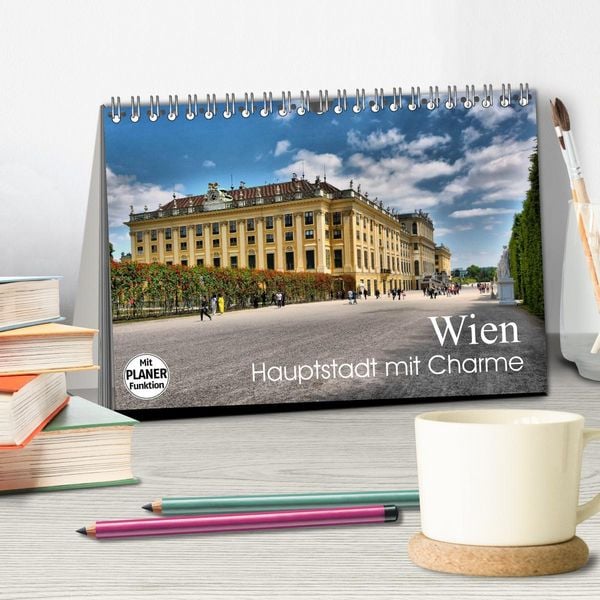Produktbild: Wien - Haupstadt mit Charme (Tischkalender 2026 DIN A5 quer), CALVENDO Monatskalender