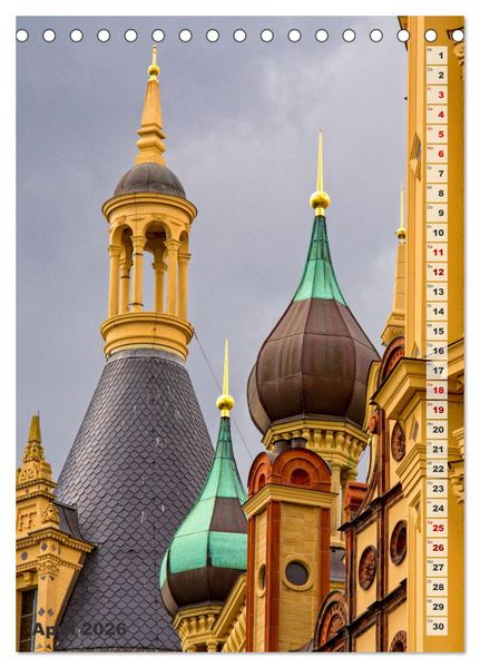 Produktbild: Schweriner Schloss - Impressionen aus Mecklenburg-Vorpommern (Tischkalender 2026 DIN A5 hoch), CALVENDO Monatskalender