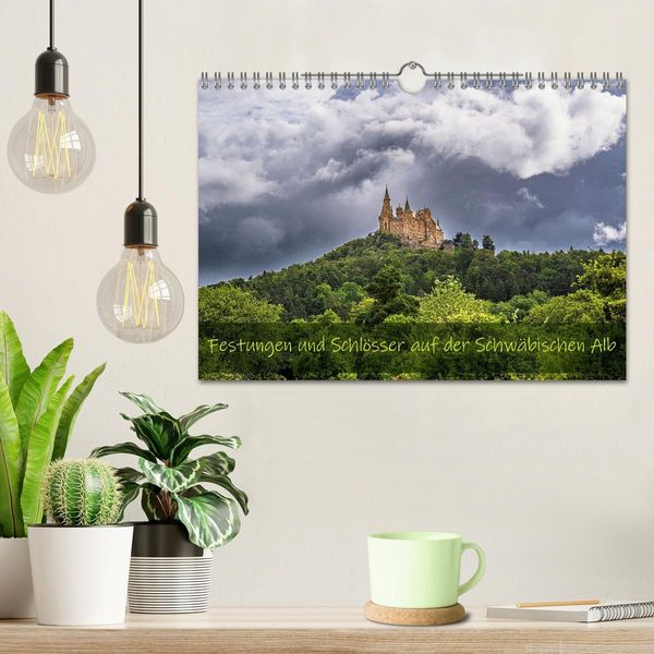 Produktbild: Festungen und Schl&ouml;sser auf der Schw&auml;bischen Alb (Wandkalender 2026 DIN A4 quer), CALVENDO Monatskalender