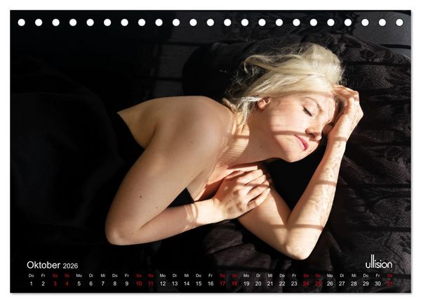 Produktbild: PIPPA CRASH &ndash; schwarz zu rot (Tischkalender 2026 DIN A5 quer), CALVENDO Monatskalender