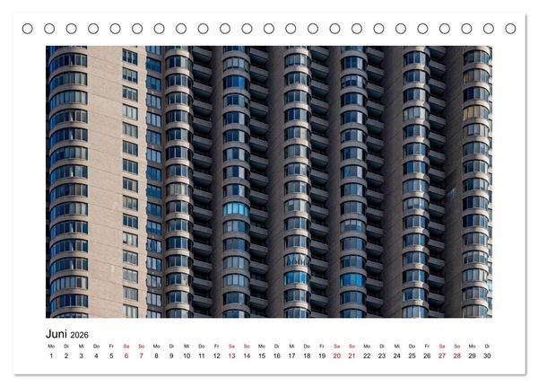 Produktbild: Fassadenpoesie &ndash; Muster & Strukturen aus New York (Tischkalender 2026 DIN A5 quer), CALVENDO Monatskalender