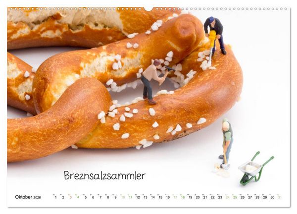 Produktbild: Uhraufzieher ... und andere Mini-Welten (Wandkalender 2026 DIN A2 quer), CALVENDO Monatskalender