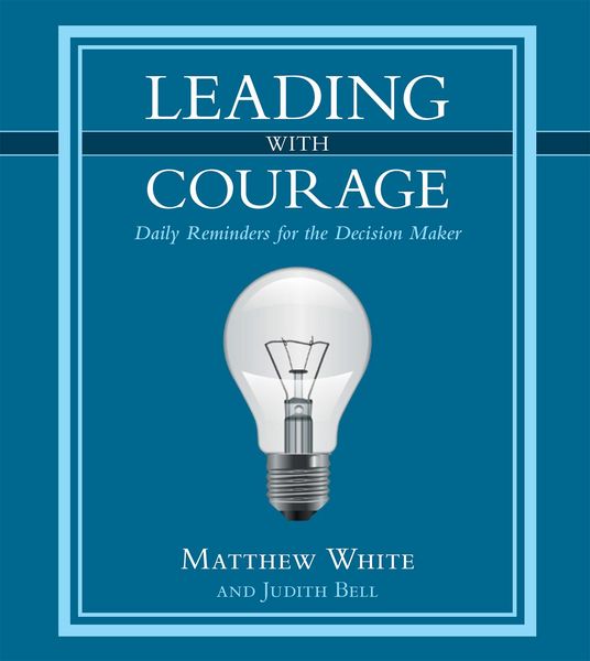 Produktbild: Leading with Courage