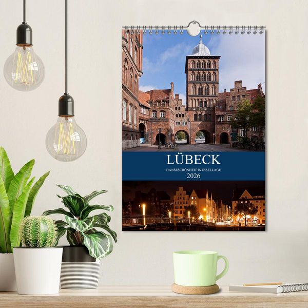 Produktbild: L&uuml;beck - Hansesch&ouml;nheit in Insellage (Wandkalender 2026 DIN A4 hoch), CALVENDO Monatskalender