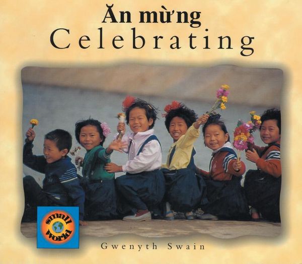Produktbild: Celebrating (English-Vietnamese)
