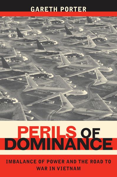 Produktbild: Perils of Dominance