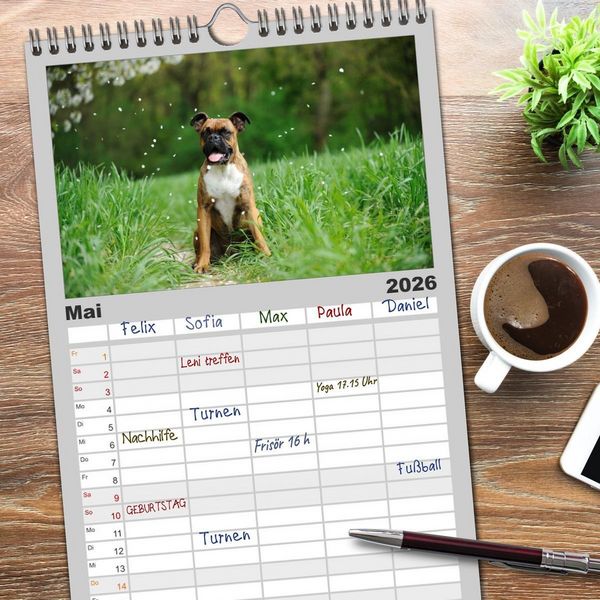 Produktbild: Familienplaner 2026 - Gut - besser - Boxer mit 5 Spalten (Wandkalender, 21 x 45 cm) CALVENDO