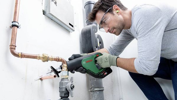Produktbild: Bosch Home and Garden AdvancedRecip 18 B Akku-S&auml;bels&auml;ge 06033B2402 ohne Akku 18 V