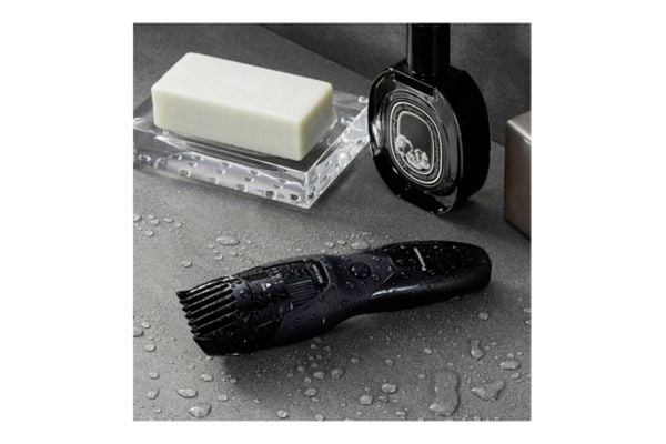 Produktbild: Panasonic ER-GB43-K503 Bartschneider USB-Ladefunktion, abwaschbar Schwarz