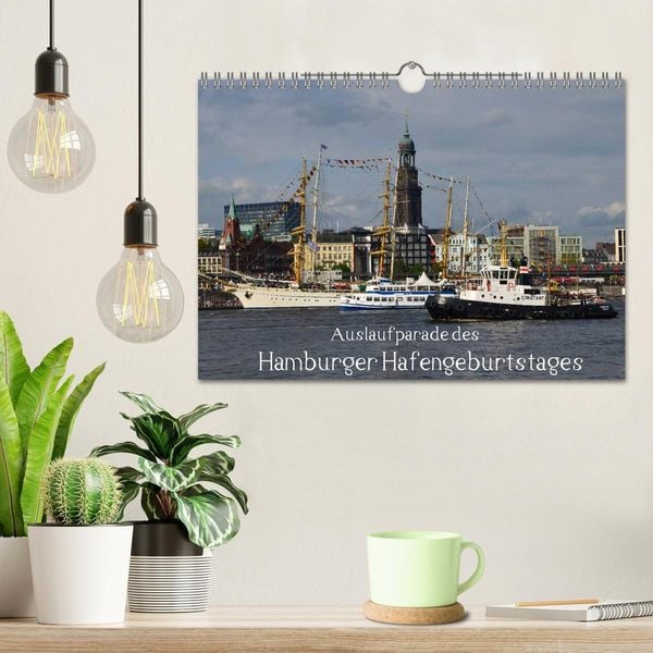 Produktbild: Auslaufparade des Hamburger Hafengeburtstages (Wandkalender 2026 DIN A4 quer), CALVENDO Monatskalender