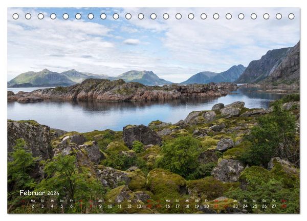 Produktbild: VESTERALEN UND LOFOTEN - Inselparadies im Eismeer (Tischkalender 2026 DIN A5 quer), CALVENDO Monatskalender