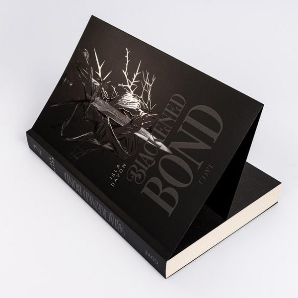 Produktbild: Blackened Bond (Blackened Blade 2)