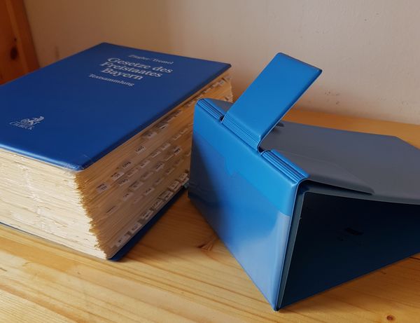 Produktbild: Lesest&auml;nder D&uuml;rckheim faltbar blau