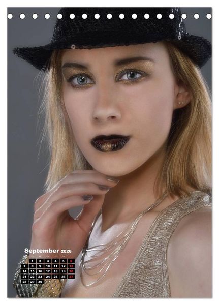 Produktbild: Extrem Make-Up Portraits (Tischkalender 2026 DIN A5 hoch), CALVENDO Monatskalender