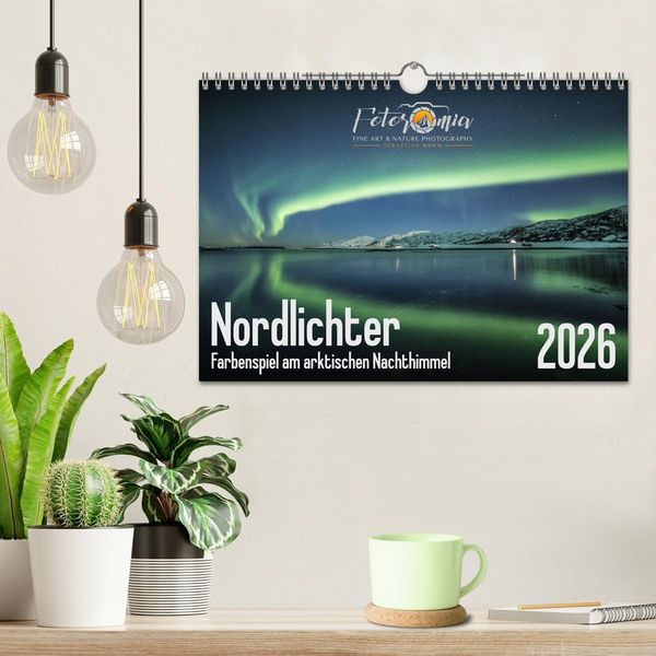 Produktbild: Nordlichter - Farbenspiel am arktischen Nachthimmel (Wandkalender 2026 DIN A4 quer), CALVENDO Monatskalender