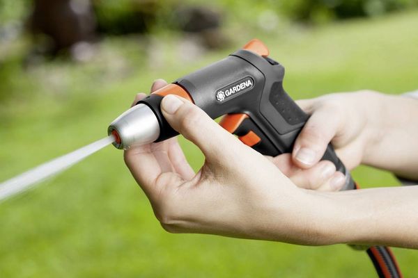 Produktbild: GARDENA Premium 18305-20 Reinigungsspritze
