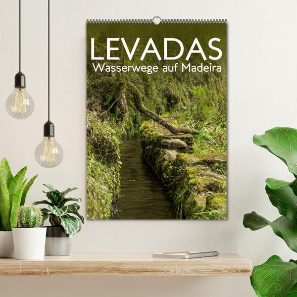 Produktbild: Levadas - Wasserwege auf Madeira (Wandkalender 2026 DIN A2 hoch), CALVENDO Monatskalender
