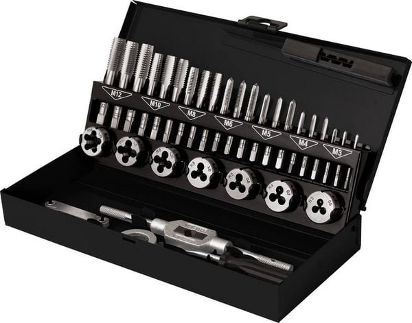 Produktbild: TOOLCRAFT TO-7015521 Gewindeschneidsatz 32teilig Stahl M3 x 0.50, M4 x 0.70, M5 x 0.80, M6 x 1, M8 x 1.25, M10 x 1.50, M12 x 1.75