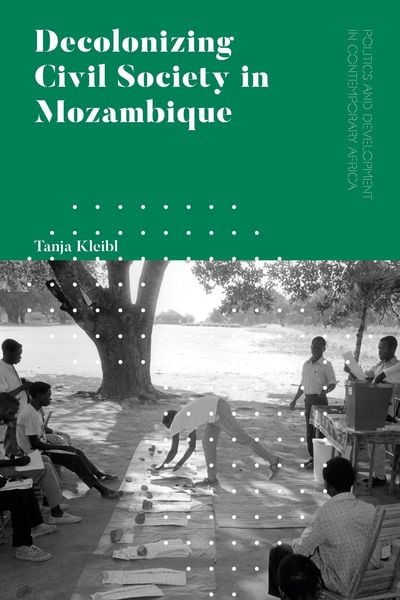 Produktbild: Decolonizing Civil Society in Mozambique
