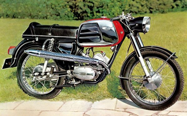 Produktbild: Jahrbuch Motorr&auml;der 2021