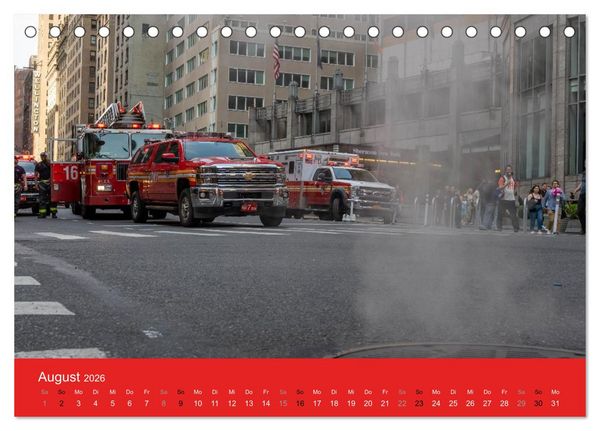 Produktbild: Feuerwehr New York - Heart of the City (Tischkalender 2026 DIN A5 quer), CALVENDO Monatskalender