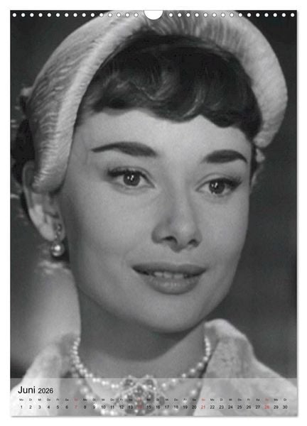 Produktbild: Hollywood-Diva - Audrey Hepburn (Wandkalender 2026 DIN A3 hoch), CALVENDO Monatskalender