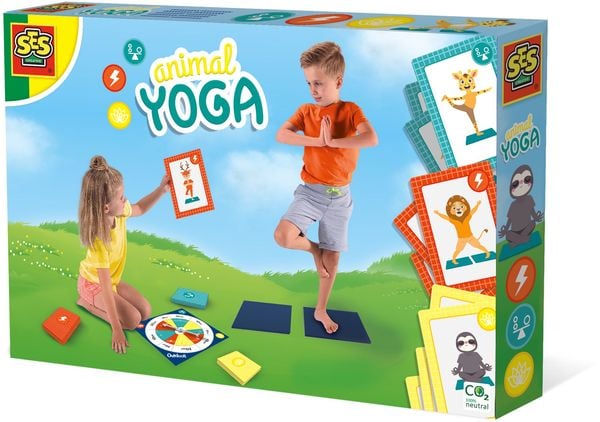 SES Creative - Outdoor - Animal yoga