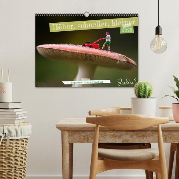 Produktbild: H&ouml;her, schneller, kleiner - Miniaturen in unserem Alltag (Wandkalender 2026 DIN A3 quer), CALVENDO Monatskalender