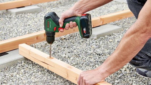Produktbild: Bosch Home and Garden UniversalDrill 18V-60 06039D7001 Akku-Schrauber, Akku-Bohrschrauber 18 V 2.0 Ah Li-Ion inkl. Akku, inkl. Ladeger&auml;t