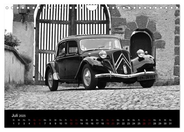 Produktbild: Citro&euml;n 11 CV Traction Avant in schwarzweiss (Wandkalender 2025 DIN A4 quer), CALVENDO Monatskalender