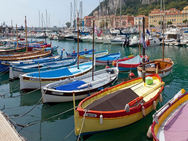 Produktbild: CALVENDO Puzzle Traditionelle Fischerboote im Hafen, Nizza | 1000 Teile Lege-Gr&ouml;&szlig;e 64x48cm Foto-Puzzle f&uuml;r gl&uuml;ckliche Stunden