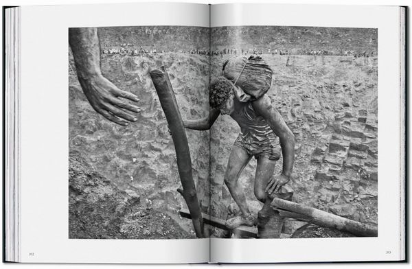 Produktbild: Sebasti&atilde;o Salgado. La main de l'homme. Une arch&eacute;ologie de l'&egrave;re industrielle