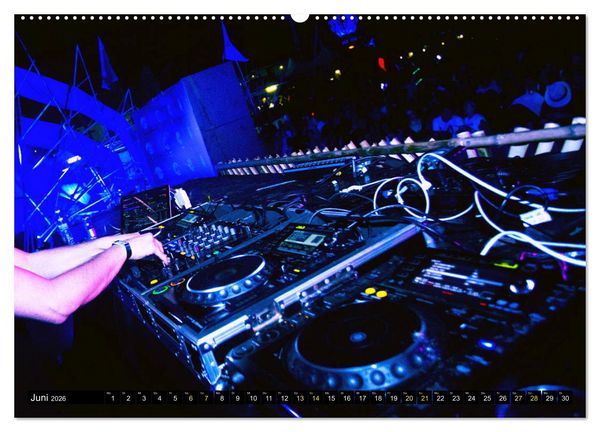 Produktbild: DJ Liveact (hochwertiger Premium Wandkalender 2026 DIN A2 quer), Kunstdruck in Hochglanz