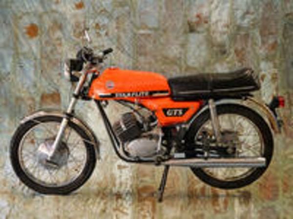 CALVENDO Puzzle Starflite GTS Baujahr 1974 | 1000 Teile Lege-Größe 64x48cm Foto-Puzzle für glückliche Stunden