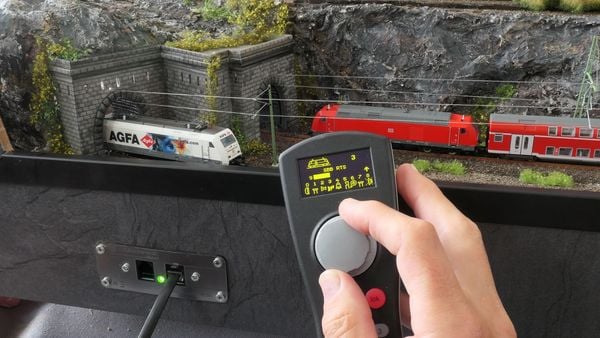 Produktbild: Digitale Modellbahn mit Uhlenbrock