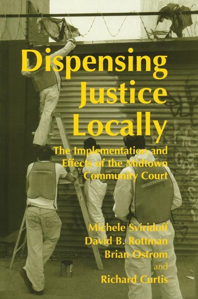 Produktbild: Dispensing Justice Locally