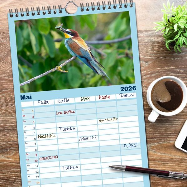 Produktbild: Familienplaner 2026 - Unsere Vogelvielfalt: Ein Schatz zum Entdecken und Sch&uuml;tzen mit 5 Spalten (Wandkalender, 21 x 45 cm) CALVENDO