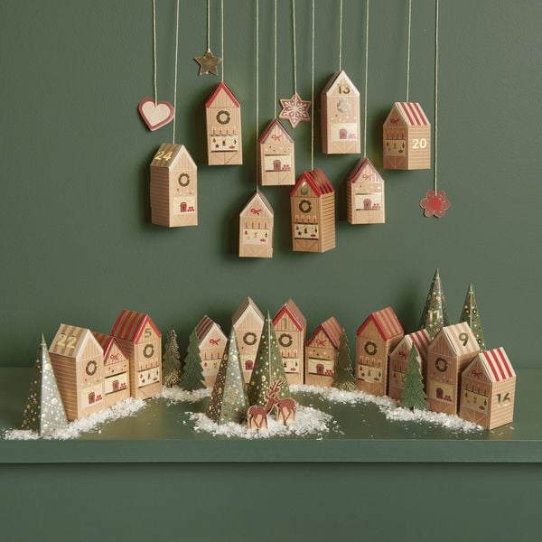 Produktbild: Bastelset Adventskalender "Weihnachtsmarkt"