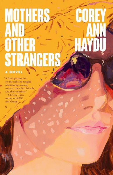 Produktbild: Mothers and Other Strangers