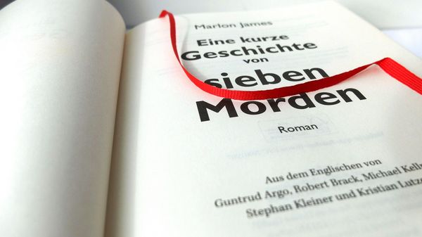 Produktbild: Eine kurze Geschichte von sieben Morden