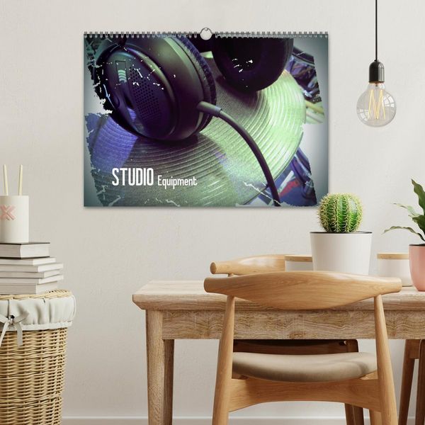Produktbild: STUDIO Equipment (Wandkalender 2026 DIN A3 quer), CALVENDO Monatskalender