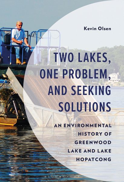 Produktbild: Two Lakes, One Problem, and Seeking Solutions