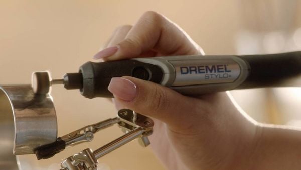 Produktbild: Dremel 2050-15 Stylo+ F0132050JM Multifunktionswerkzeug mit Zubeh&ouml;r 17teilig 9 W