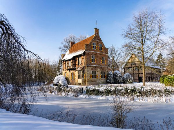 Produktbild: CALVENDO Puzzle Haus Bisping | 1000 Teile Lege-Gr&ouml;&szlig;e 64x48cm Foto-Puzzle f&uuml;r gl&uuml;ckliche Stunden