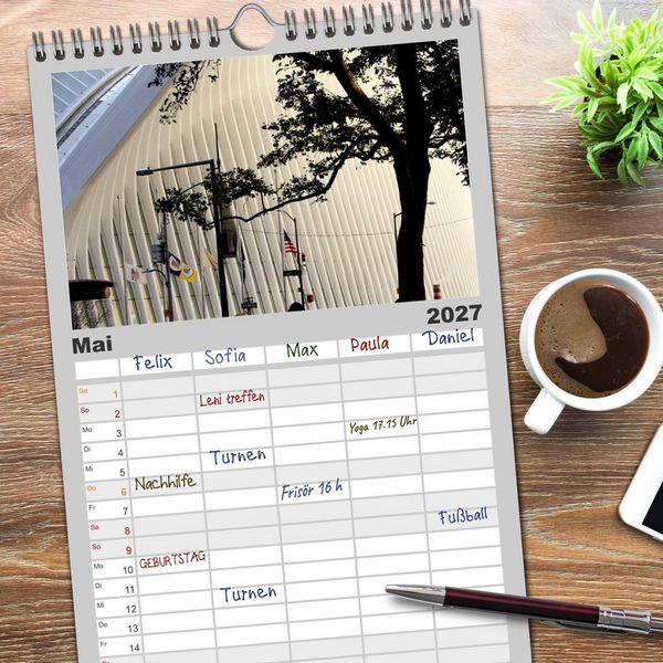 Produktbild: Familienplaner 2027 - NEW YORK visions mit 5 Spalten (Wandkalender, 21 x 45 cm) CALVENDO