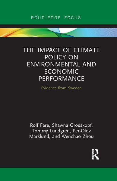 Produktbild: The Impact of Climate Policy on Environmental and Economic Performance