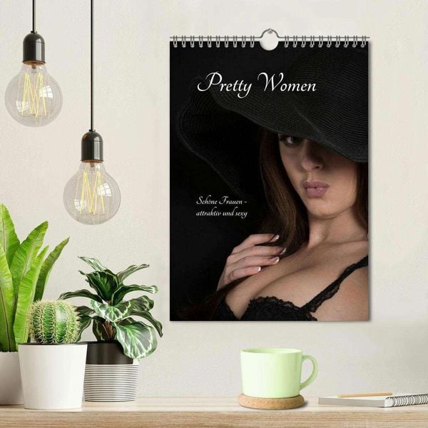 Produktbild: Pretty Women (Wandkalender 2026 DIN A4 hoch), CALVENDO Monatskalender