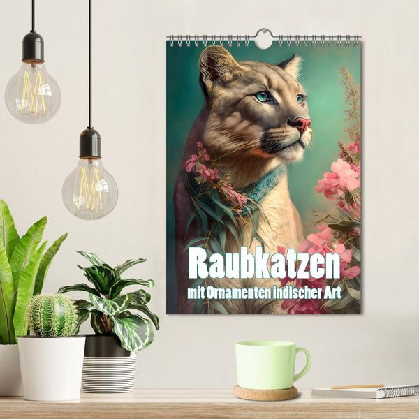 Produktbild: Raubkatzen mit Ornamenten indischer Art (Wandkalender 2026 DIN A4 hoch), CALVENDO Monatskalender