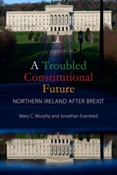 Produktbild: A Troubled Constitutional Future